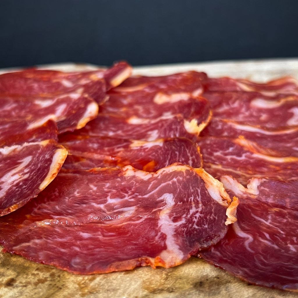 Lomo de Cebo Ibérico. Lomo de Cebo Ibérico 50% Raza Ibérica. Pieza 500 gr. - Club Jamón